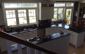 Coastal Country Escape Near Newport & Rhode Island Beaches - Portsmouth, Rhode Island
