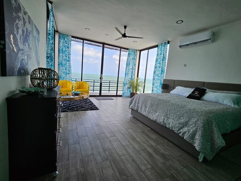 Celestún Beachfront Estate with Saltwater Pool & Gulf Views - Celestún, Mexico