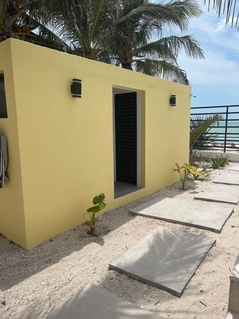 Celestún Beachfront Estate with Saltwater Pool & Gulf Views - Celestún, Mexico
