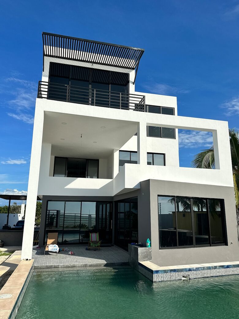 Celestún Beachfront Estate with Saltwater Pool & Gulf Views - Celestún, Mexico
