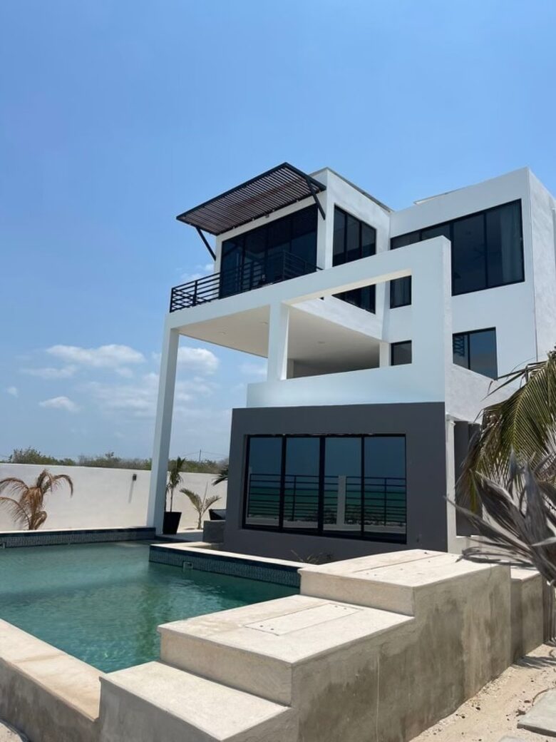 Celestún Beachfront Estate with Saltwater Pool & Gulf Views - Celestún, Mexico