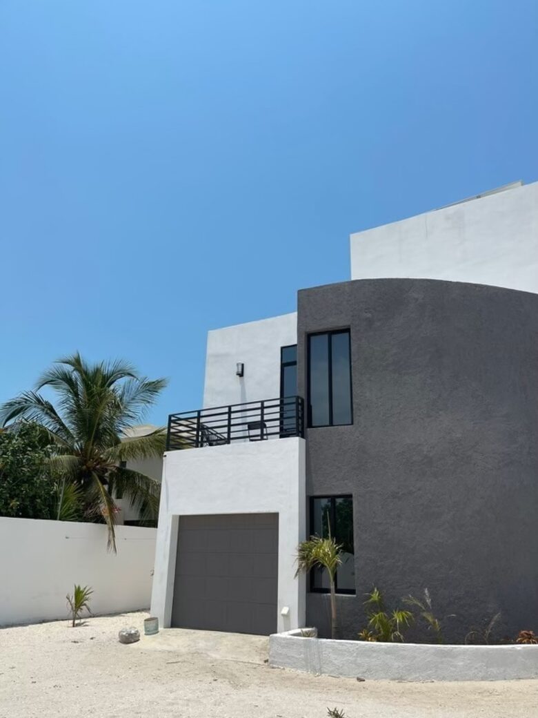 Celestún Beachfront Estate with Saltwater Pool & Gulf Views - Celestún, Mexico