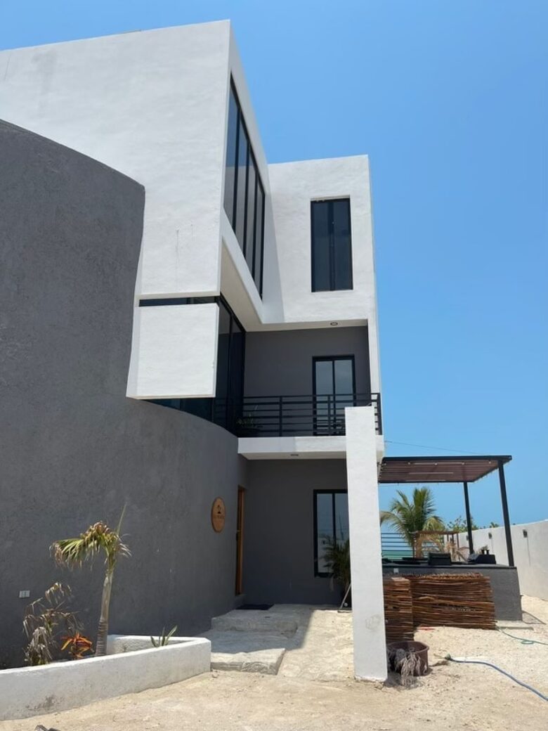 Celestún Beachfront Estate with Saltwater Pool & Gulf Views - Celestún, Mexico