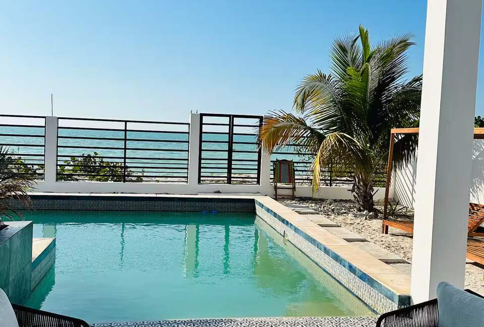 Celestún Beachfront Estate with Saltwater Pool & Gulf Views - Celestún, Mexico