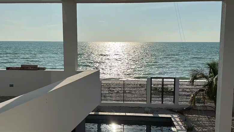 Celestún Beachfront Estate with Saltwater Pool & Gulf Views - Celestún, Mexico
