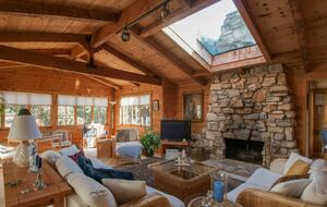 Charming Cottage - Carmel-By-The-Sea, California