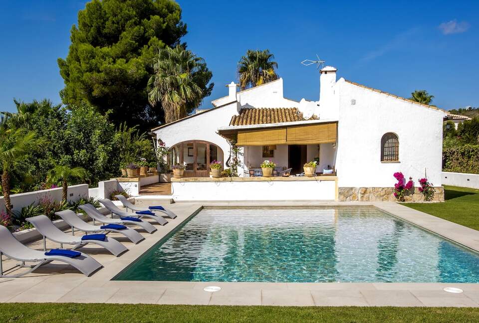 Spacious Family Home Near Arenal Beach - Xàbia, Spain