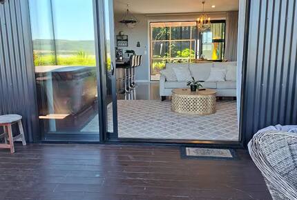 Lakeview Spa Escape Taupō - Taupō, New Zealand
