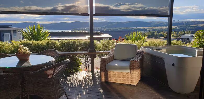 Lakeview Spa Escape Taupō - Taupō, Nouvelle-Zélande