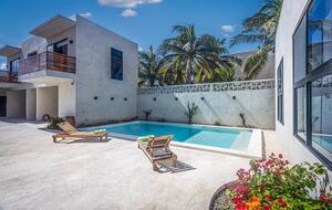 Modern Yucatán Beach House with Rooftop Pool & Direct Sand Access - Chuburná, Mexico
