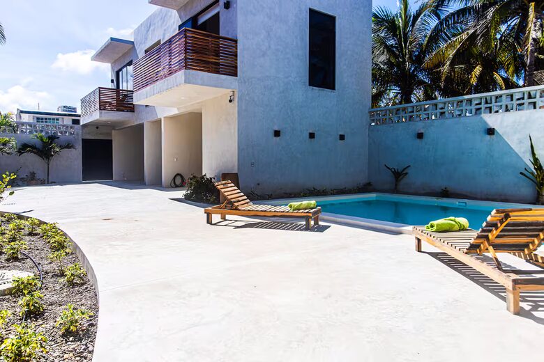 Modern Yucatán Beach House with Rooftop Pool & Direct Sand Access - Chuburná, Mexico