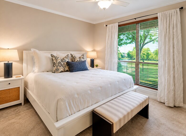 Waterfront Estate on Deep-Water Cove with Sandy Beach - Malakoff, Texas