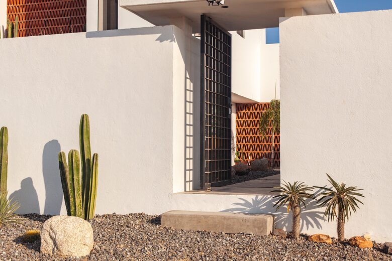 Casa Del Toro | Luxury Villa with Pool, Sauna & Rooftop Ocean Views - Todos Santos, Mexico