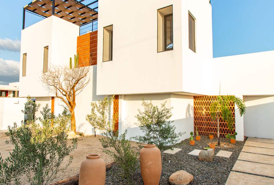 Casa Del Toro | Luxury Villa with Pool, Sauna & Rooftop Ocean Views - Todos Santos, Mexico