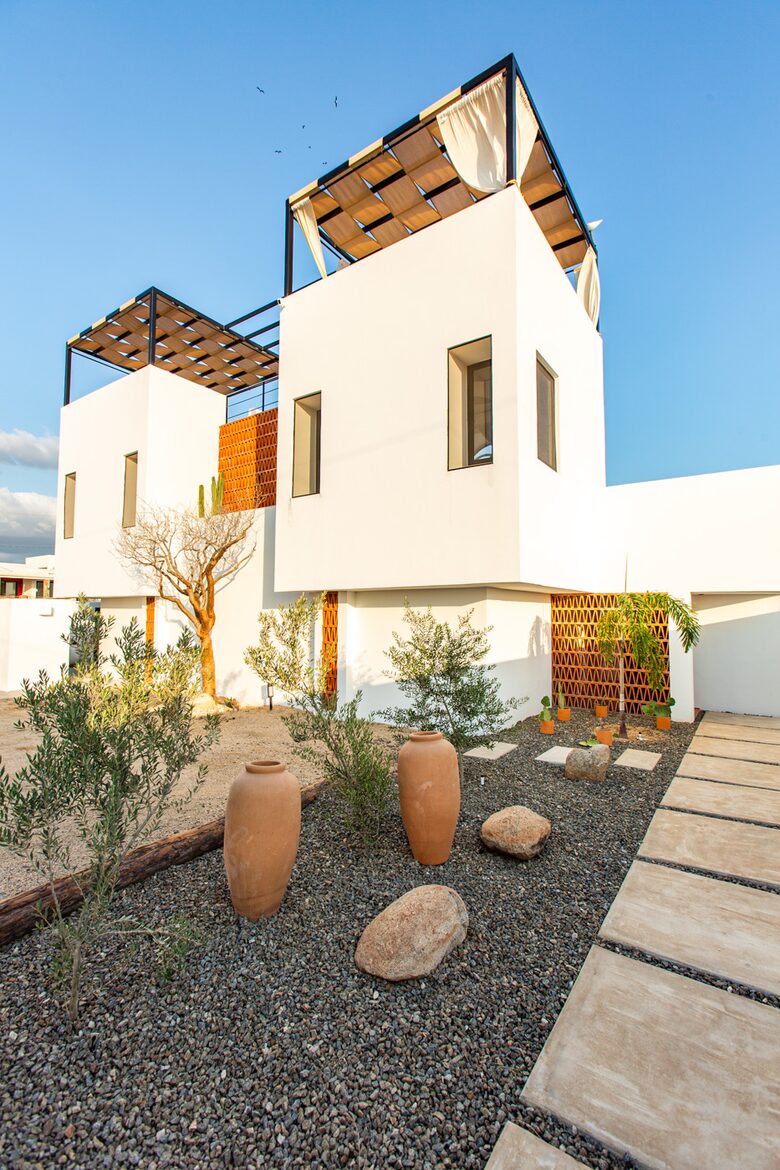 Casa Del Toro | Luxury Villa with Pool, Sauna & Rooftop Ocean Views - Todos Santos, Mexico