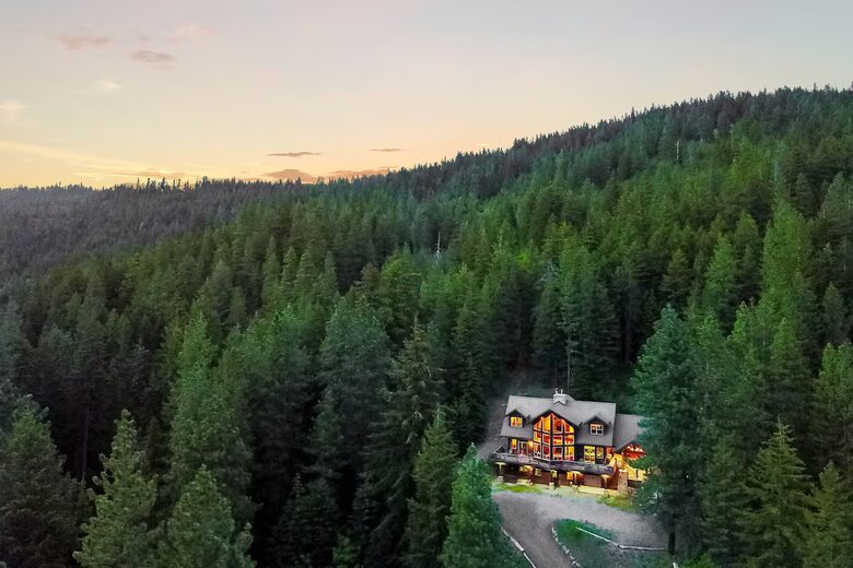 Cle Elum Lake Mountain Lodge - Ronald, Washington