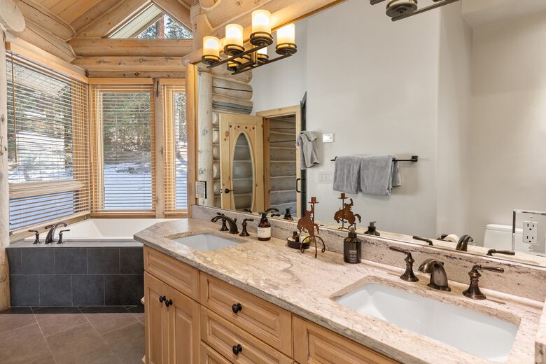 San Juans Splendor | 1.2 Acre Estate in the Heart of Mountain Village/Telluride - Mountain Village, Colorado