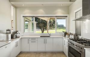 Luxury Beachfront Farm Estate - Matakana, New Zealand