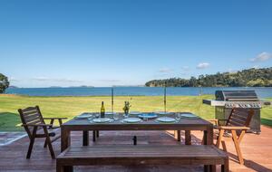 Luxury Beachfront Farm Estate - Matakana, New Zealand
