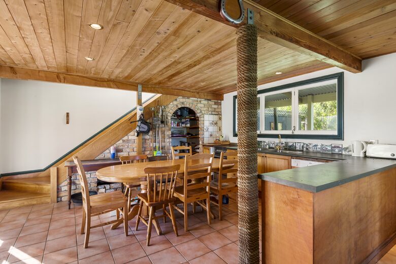 Luxury Beachfront Farm Estate - Matakana, New Zealand