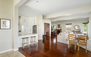 Luxury Beachfront Farm Estate - Matakana, New Zealand