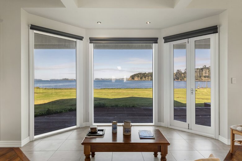 Luxury Beachfront Farm Estate - Matakana, New Zealand