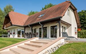 Vosges Estate with Private Tennis & 3-Hole-Golf - Le Saulcy, France