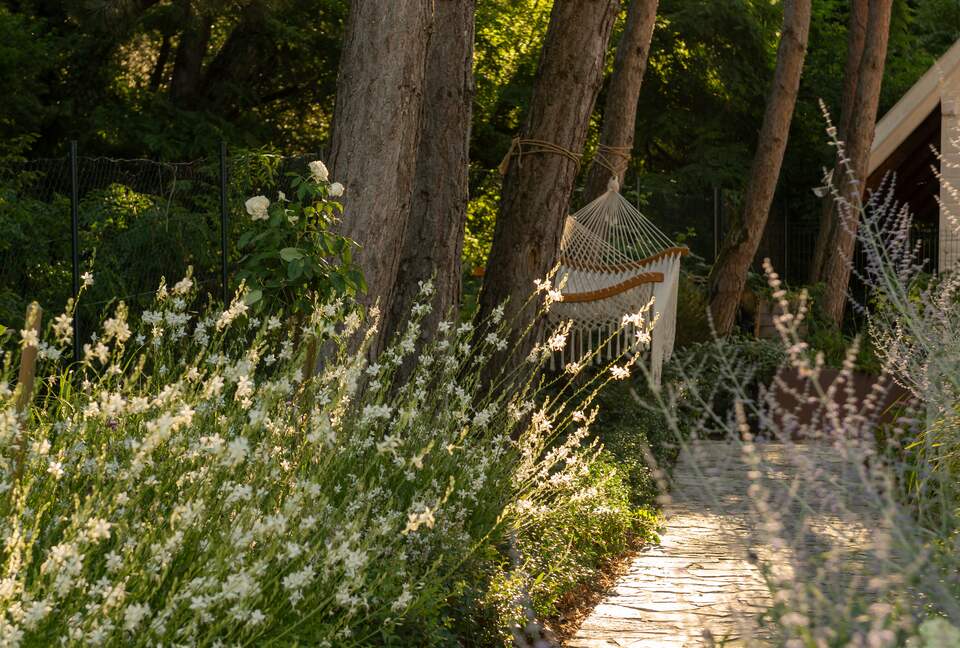 The Botanical Estate at the Three Borders - Brunstatt, France