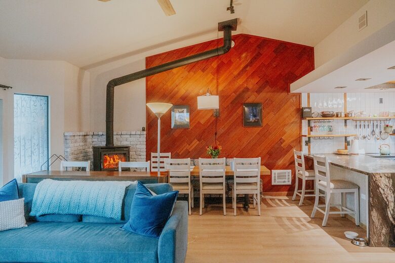 Forest Retreat Near Mammoth Mountain - Mammoth Lakes, California