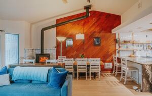 Forest Retreat Near Mammoth Mountain - Mammoth Lakes, California