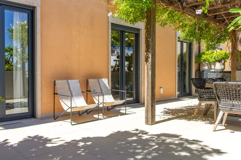 Lisbon Apartment Near Riverfront with Terrace & Pool - Lisbon, Portugal