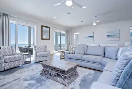 The Pool House at Orange Beach - Orange Beach, Alabama