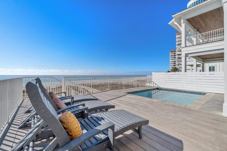 The Pool House at Orange Beach - Orange Beach, Alabama