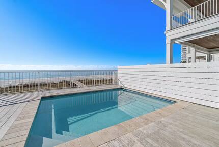 The Pool House at Orange Beach - Orange Beach, Alabama