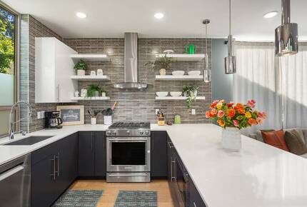 Modern Central District Escape Near Downtown Seattle - Seattle, Washington