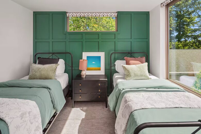 Modern Central District Escape Near Downtown Seattle - Seattle, Washington