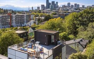 Modern Central District Escape Near Downtown Seattle - Seattle, Washington