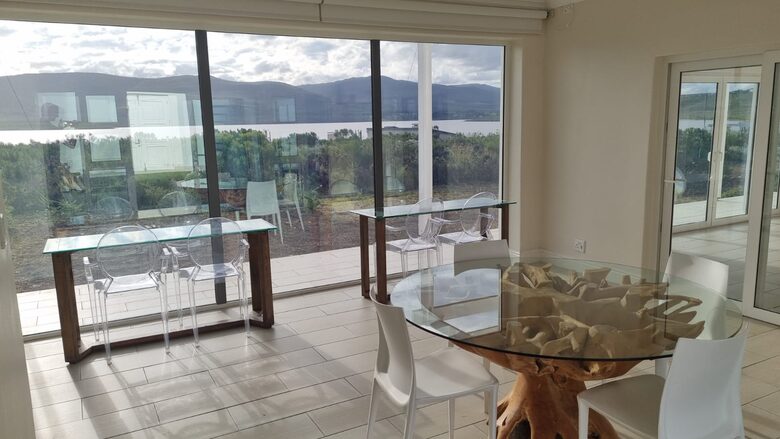 A Coastal Sanctuary with 360-Degree Views - Hermanus, South Africa