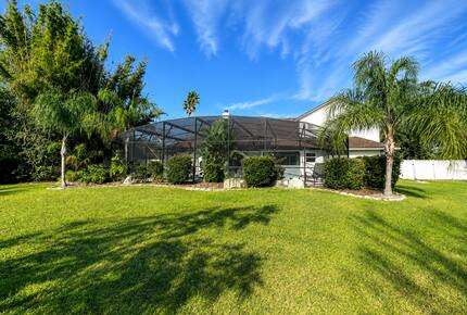 Waterside Elegance Near Disney - Kissimmee, Florida