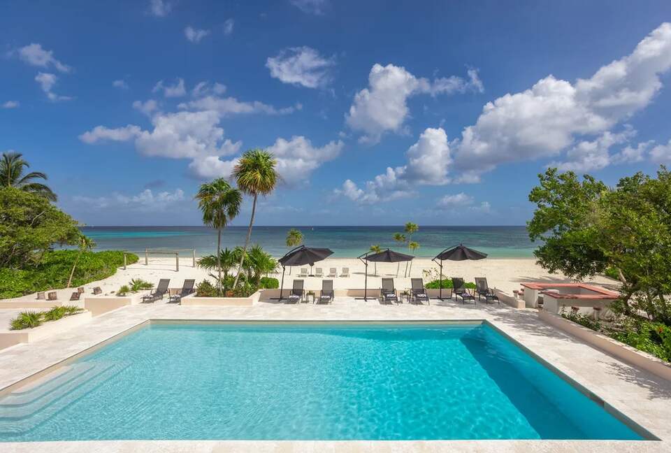 A Private Beachfront Sanctuary on Cozumel’s Northern Coast - Cozumel, Mexico