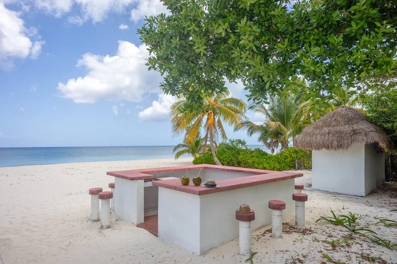 A Private Beachfront Sanctuary on Cozumel’s Northern Coast - Cozumel, Mexico