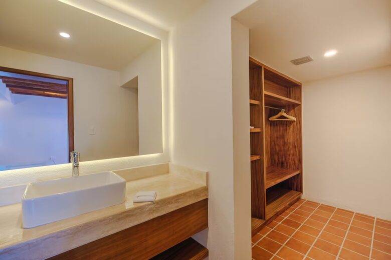 A Private Beachfront Sanctuary on Cozumel’s Northern Coast - Cozumel, Mexico