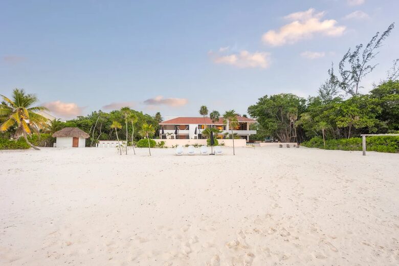 A Private Beachfront Sanctuary on Cozumel’s Northern Coast - Cozumel, Mexico