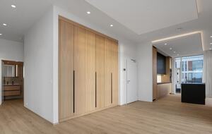 Coastal Penthouse with Panoramic Reykjavík Views - Kópavogsbær, Iceland