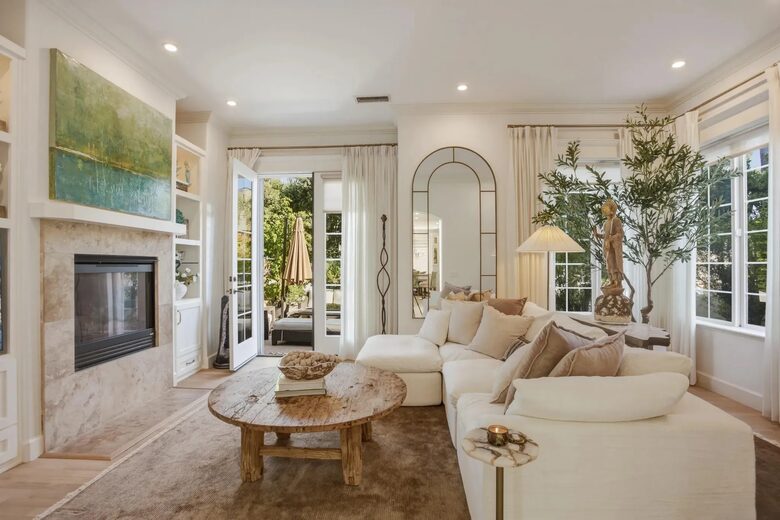 Wellness-Inspired La Jolla Retreat Steps from the Ocean - La Jolla, California