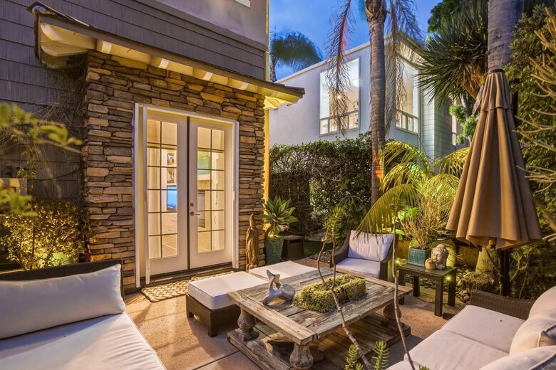 Wellness-Inspired La Jolla Retreat Steps from the Ocean - La Jolla, California
