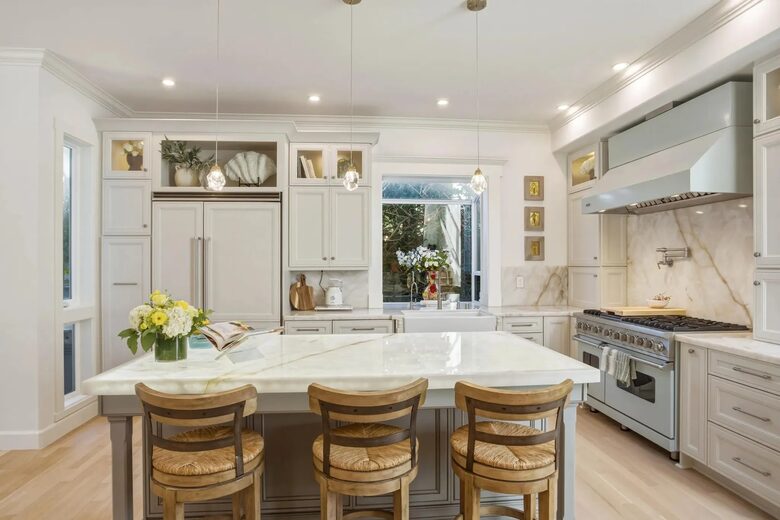 Wellness-Inspired La Jolla Retreat Steps from the Ocean - La Jolla, California