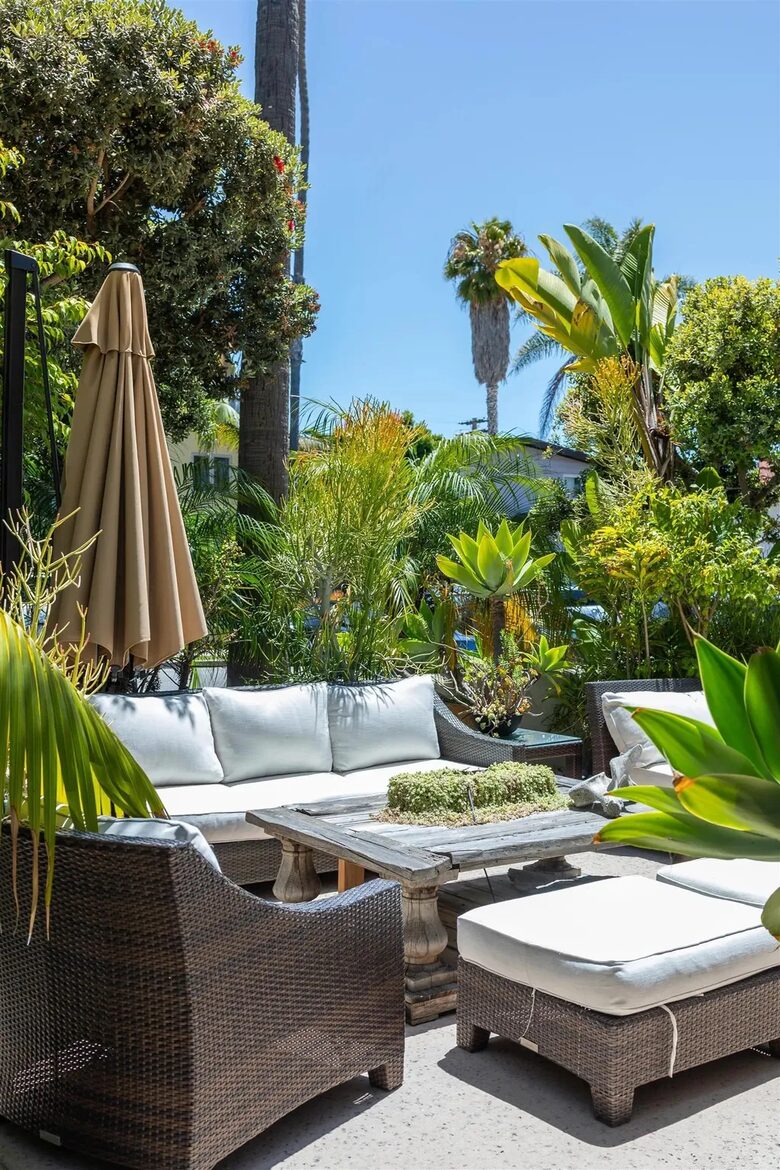 Wellness-Inspired La Jolla Retreat Steps from the Ocean - La Jolla, California