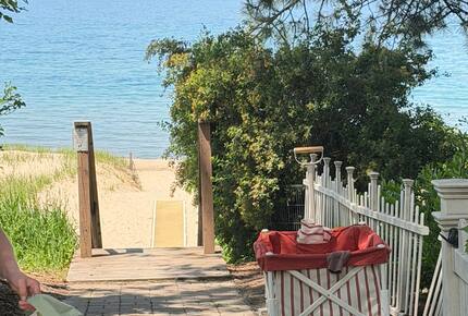 Château Marquette Lakeside Retreat - New Buffalo, Michigan
