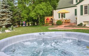 Château Marquette Lakeside Retreat - New Buffalo, Michigan